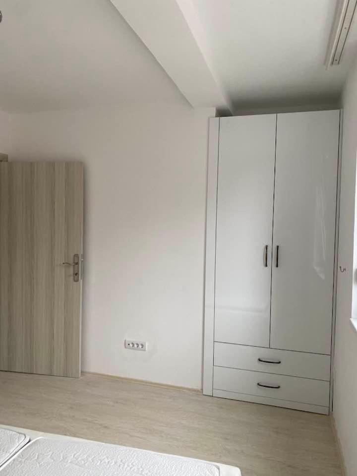 Sandra Apartmani Versec Kültér fotó